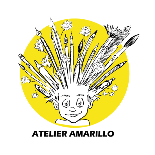 logo de l'atelier Amarillo : lutin en noir et blanc sur fond jaune